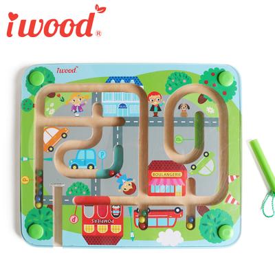 China 2019 Hot Sale Innovative Environmental Wooden Toys Magnetic Maze For Children for sale