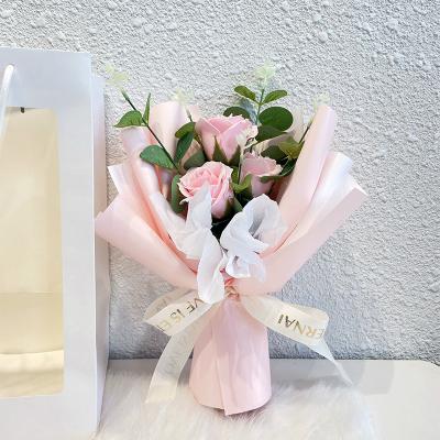 China Wholesale Gifts Valentines Day Gift Soap Flower Rose Bouquet With Gift Box To Girls for sale