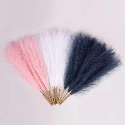 China Wholesale Bohemian Decor 45cm Hot Seller Bohemian Amazon Pampas Grass 7 Branches Artificial Flowers Fake Pampas Grass For Home Decoration for sale