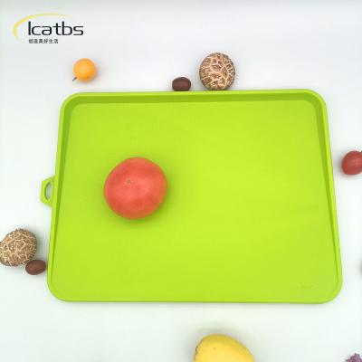 China Direct-selling China Viable New Arrival Green Food-Grade Plastic Cutting Board Non-Slip Cutting Plate for Kitchen Restaurant for sale