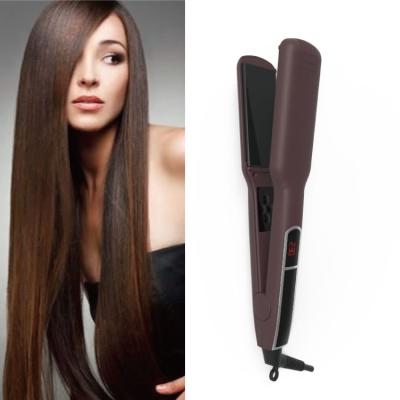 China Hotel Nano Wide Titanium Hair Straightener Flat Iron Fast Heating For 10s for sale