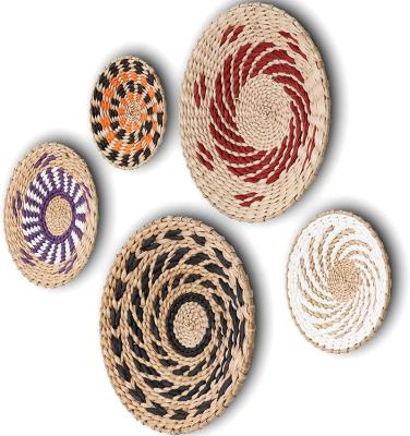 China Natural Plant Plankton Wall Bohemian Woven Basket Set of 5 Decorative Hanging Plant Plankton Baskets Collection Perfect for Boho Trendy Baskets for sale