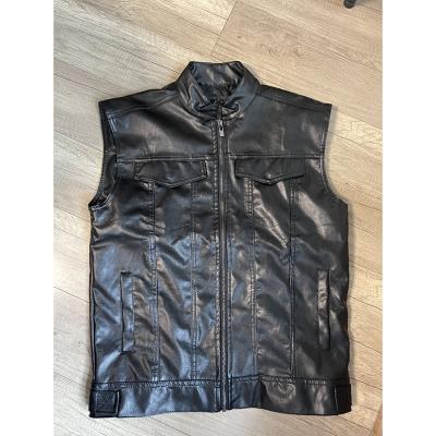 China Anti-wrinkle Custom Design Motorcycle Leather Vest Custom Logo Motorcycle Biker Vest Low MOQ Vest for sale