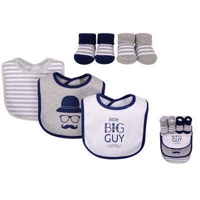 China Breathable Baby Bibs Kids Bibs Cotton Drool Towel Sock Set Socks for sale