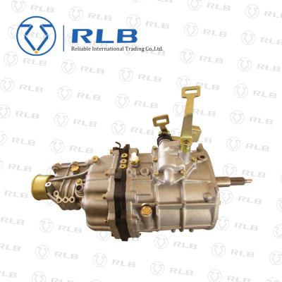 China Automobile body parts car auto parts 2TR gearbox 33030-26A20 for 2005 hiace up quantum for sale