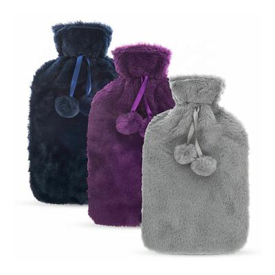 China hot and cold cover 2000ml hot and cold water bottle 2000ml premium classic rubber water bottle and bag hot water faux fur for sale