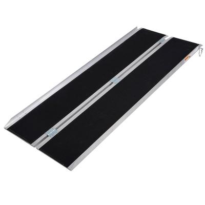 China 4ft Long Aluminum Single Folded Wheelchair Ramp With Handle Strip 272 for sale