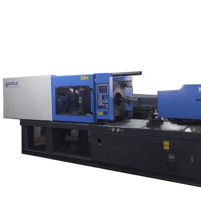 China Horizontal CE approved thermoplastic injection molding machine with 2600KN clamping force for sale