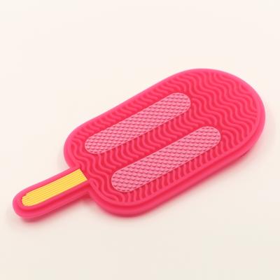 China Cute Colorful Makeup Brush Cleaner Matte Eyeshadow Quick Clean Silicone Ice Shape Makeup Brush Cleaner for sale