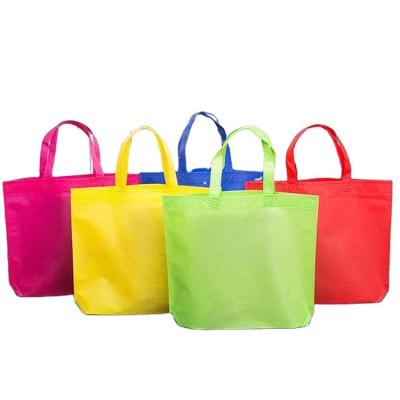 China Cheap Recyclable Reusable Non Woven Hot Seal Eco Friendly Foldable Handled Shopping Bag Customer Shoulder Grocery Bag for sale