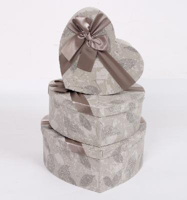 China Recycled Materials 3365 Manufacturing Direct Selling Cardboard Gift Box With Ribbon for sale