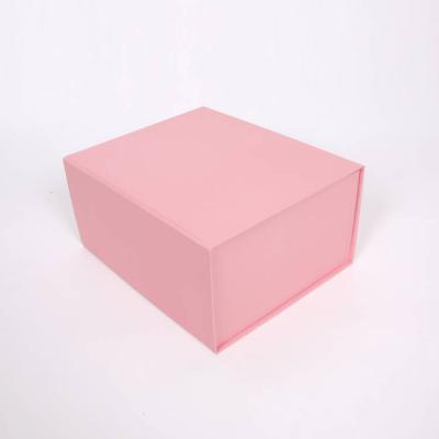 China Z156 Handmade Modern New Design Cardboard Flat Folding Gift Box for sale