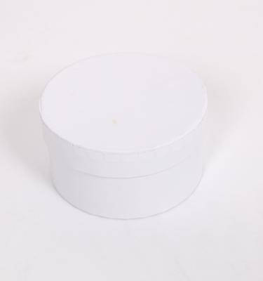 China Classic S139 Small Round White Box Handmade For Gifts for sale