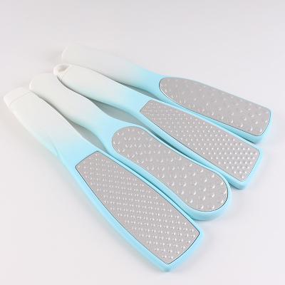 China Removing Dead Skin Foot Hand Beauty Foot File Scrubber With Handle for sale