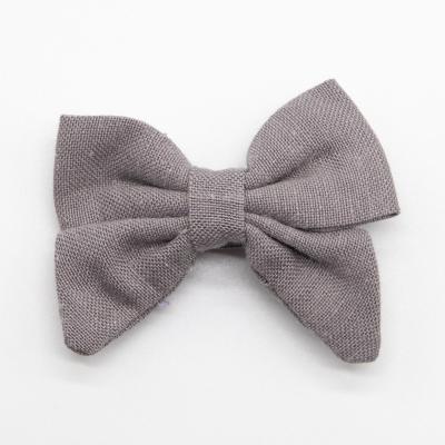 China Hair Clips Wholesale Custom Small Low Moq Fabric Hair Clip Girl Satin Hair Bow With Clip for sale