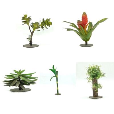 China Viable Artificial Plastic Plants For Mini Greenhouse Reptile Green Decoration Set for sale