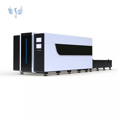 China Water-cooled Metal sheet cutting machine with full cover 1kw 1.5kw 2kw 3kw 4kw 6kw fiber laser cutting machine with exchanglebable table for sale