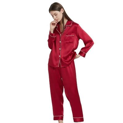 China 2021 high quality factory custom made anti-pilling stars over pajamas women sanrio pajamas suit for sale