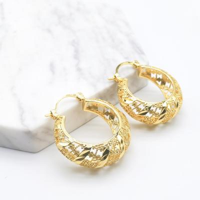 China Vintage Dubai Pop Jewelry High Quality Copper Women Wedding Party Anniversary Geometric Gold Plated Earrings for sale