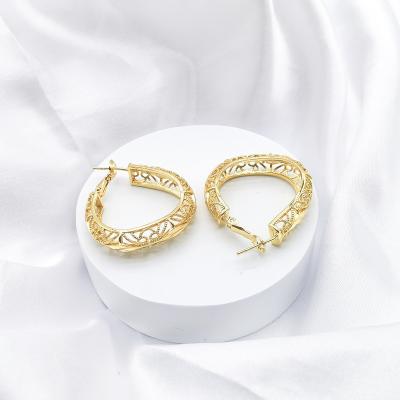 China Environmental friendly Luxury Jewelry 18K Gold Plated Brass Earrings Women Anniversary Wedding Gift Jewelry Hoop Earrings Wholesale for sale