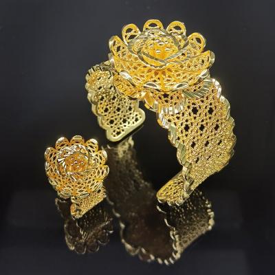 China Fashion Hot ladies' sets jewellery bracelet ring sets wholesale brass jewellery 24k gold plated jewellery sets for sale