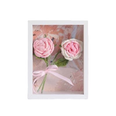 China Handmade Knitted Rose Flower Luxury Gift Photo Backdrop Wall Flower Home Office Decoration Crochet Flowers for sale