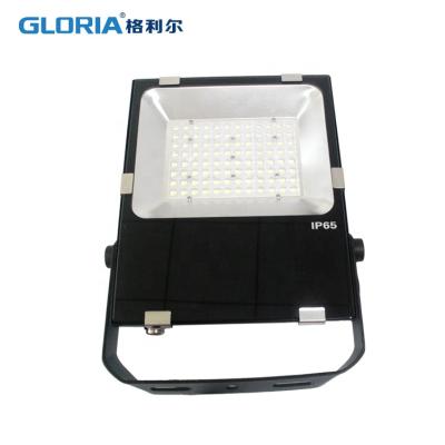 China Sports Stadiums 300w Double Head Solar Floodlight Led Floodlight for sale