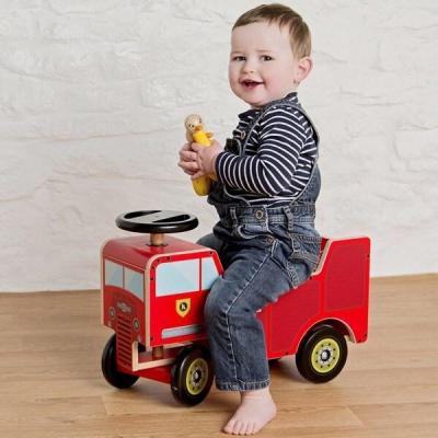 China Ride on Toy Garden Tractor Fire Truck Noble Wooden Children's Large Toy Car for sale