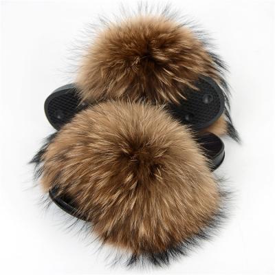 China Fashion Trend Slippers Wholesale Outdoor Fluffy Women Colorful Fox Fur Slides 100% Real for sale