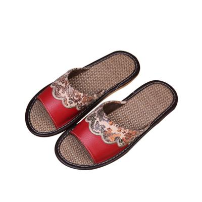 China Cheap lightweight unisex canvas slipper indoor top designer fashion home fashion trend summer casual slippers for sale