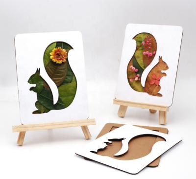 China Paper Best selling 4PCS Squirrels-shaped composite paper shelves and 7-inch wall photo display shelves for DIY hanging photo albums for sale