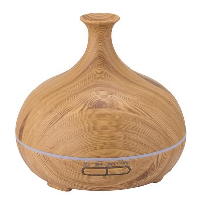 China Hotel Home Office Spraying USB Aroma Essential Oil Diffuser With 300ml USB Wood Grain Diffuser for sale