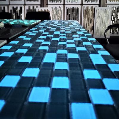 China Modern Fluorescence Vintage China Foshan Illuminated Glass Tile Mosaic For Swimming Pool for sale