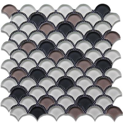 China Modern hot sale mosaicos tile fish gauges mixed color crystal glass mosaics for walls for sale