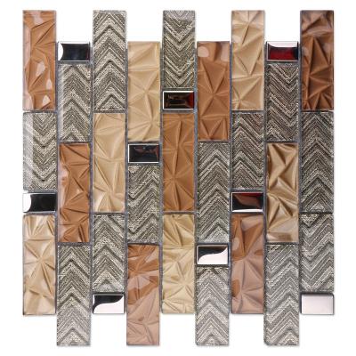 China Modern Trendy Azulejo Mosaico Herringbone Pattern Laminates Tiles Electroplating Glass Mosaics for sale