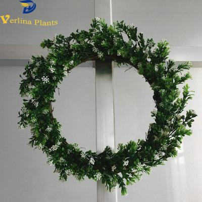 China Environmental Friendly Spring Greenary Door Hanging Handmade Artificial Silk Boxwood Wreath for sale