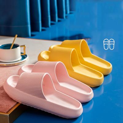 China New Sweat-absorbent step on the home clog couples bathroom home indoor slippers shitty summer men female feeling rocker for sale