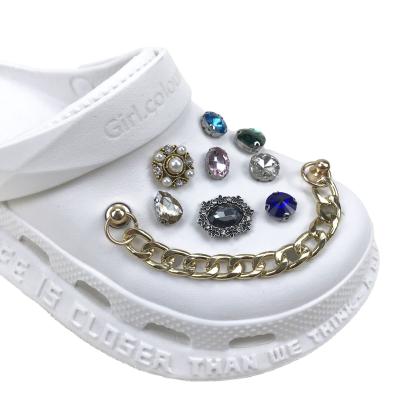 China Clog Charm 2021 New Hole Shoe Accessories For Metal Chain Buckle Custom Fits For Crocs Shoes Buckle Decorative Chain Toe Chain for sale