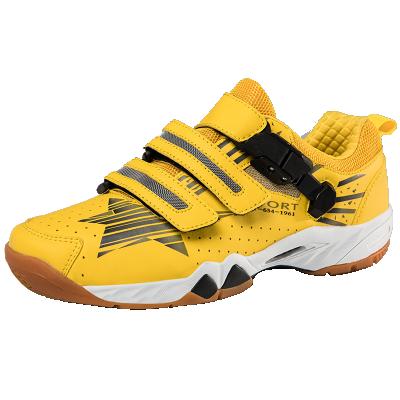 China Durable New Design Breathable Lightweight Safety Shoes For Men Badminton Sports Training Tennis Hiking Outdoors for sale