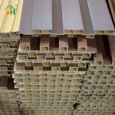 China Holzverbundene Innenausstattung Fluted Panels Wpc Wandplatten Verkleidung Wandplatten Wpc Verkleidung für Innenarchitektur zu verkaufen