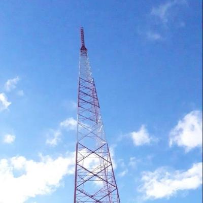 China Gegalvaniseerde Toren van het de Telecommunicatiestaal van TV de Hoekige 100m met Hete Onderdompeling Te koop