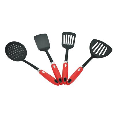 China Sustainable wooden kitchen utensil alat dapur silicone cookware set for sale