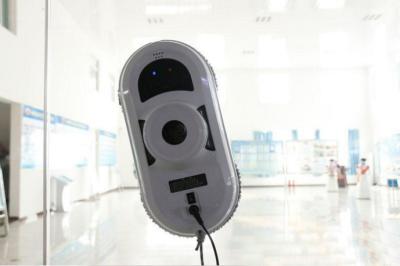 China Mobile App Remote control WINDOW cleaning robot for sale