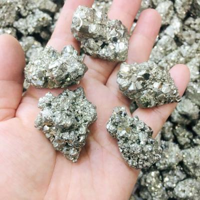 China China Wholesale Natural Rough Mineral Specimen Stone Raw Copper Pyrite Pyrite Chalcopyrite Ore for sale