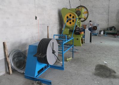 China 2.5Ton Razor Barbed Wire Machine 2500*7000*2300mm Dimension Easy Operating for sale