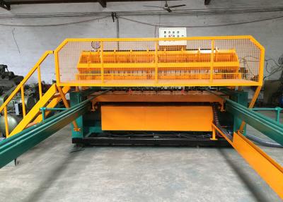 China Longitudinal Stress Body Welded Wire Mesh Machine 380V 50Hz Rated Voltage for sale