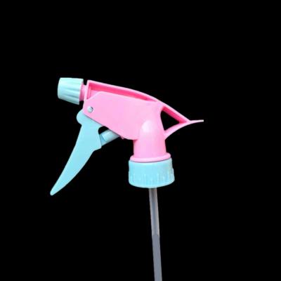 China Customizable Garden Spray Factory Direct Sales Garden Trigger Sprayer Nozzle Water Bottle Cleaning Sprayer for sale