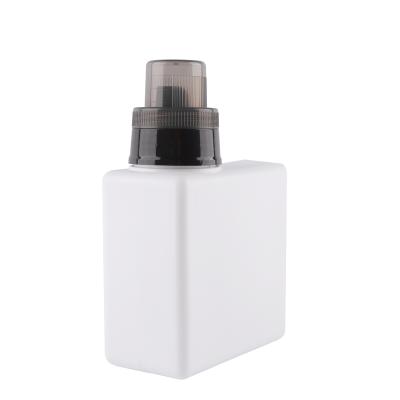 China Portable Refillable Sample Bottle Liquid Soap Containers Plastic Packaging Containers for sale