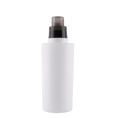 China Portable Sample Bottle PET Material White Square Bottle Pump For Personal Care for sale