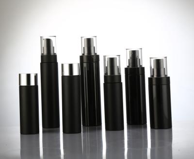 Chine Le shampooing de empaquetage cosmétique en plastique d'ANIMAL FAMILIER met des bouteilles en bouteille de pompe de conditionneur de shampooing à vendre